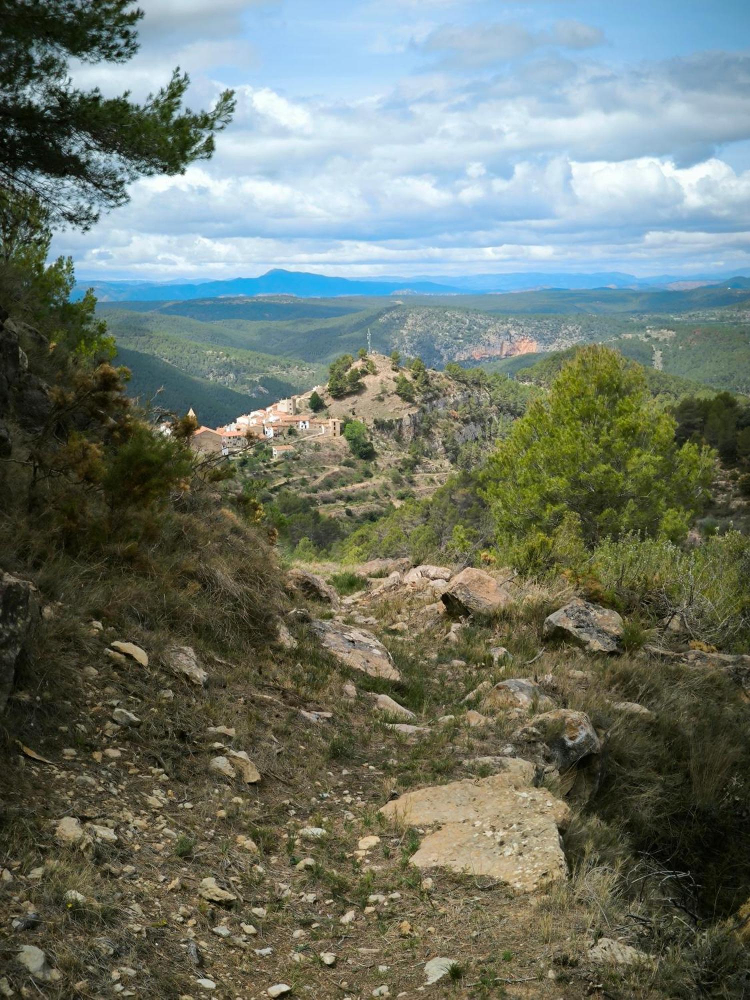 Cara Norte , Casa Rural-Castillo De Villamalefa ภายนอก รูปภาพ